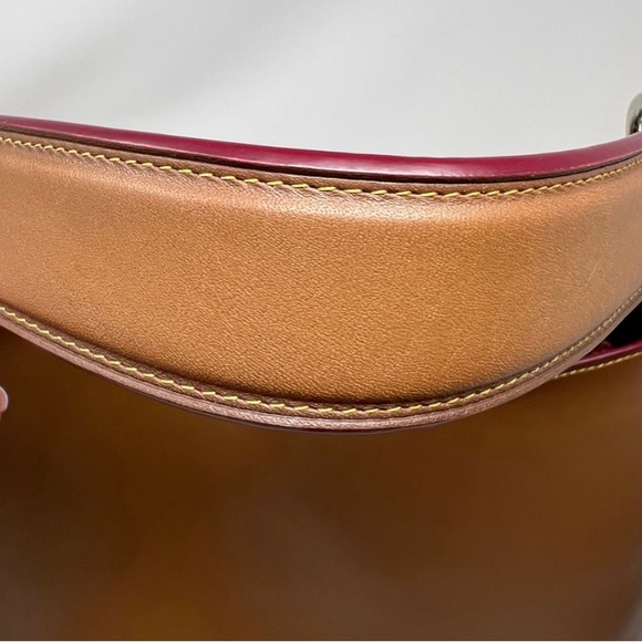 NWOT Coach Tan Leather Hobo Shoulder Bag - Picture 4 of 5